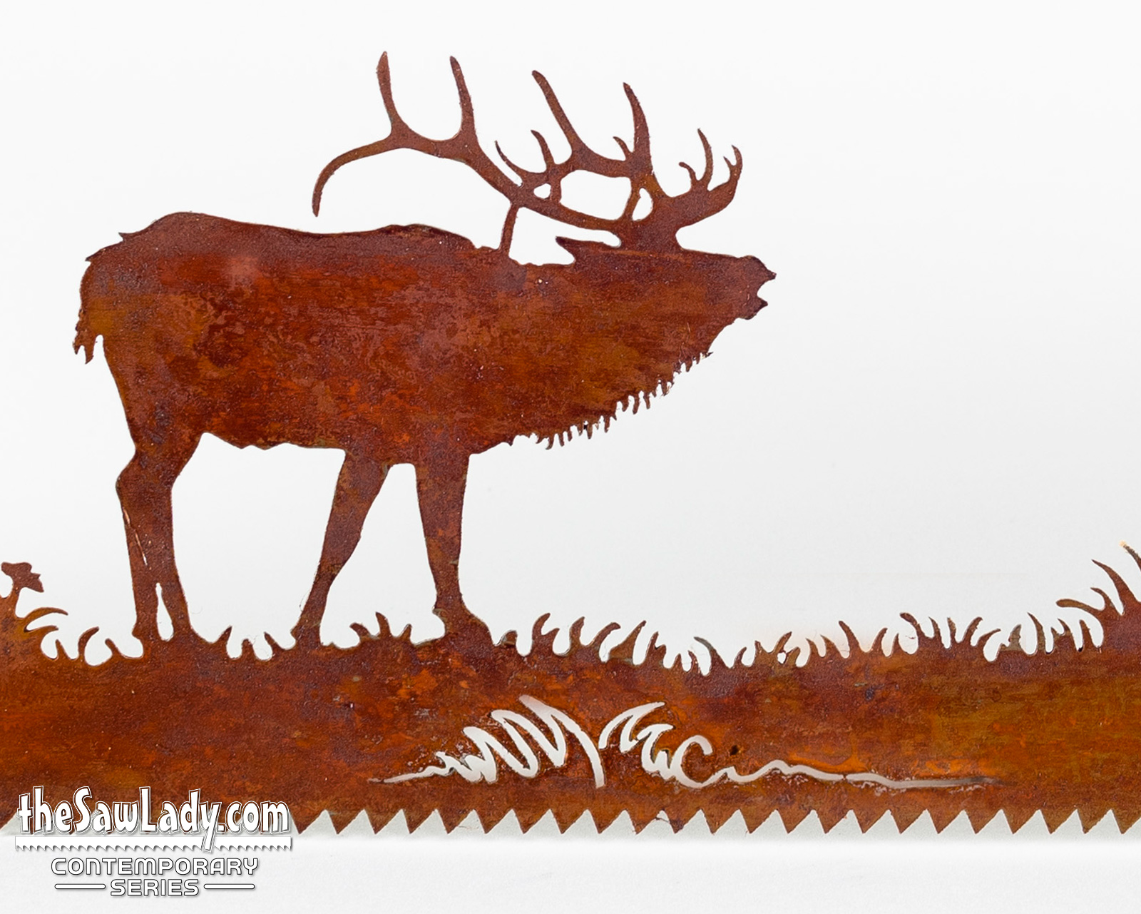 Elk-at-the-cabin-metal-wall-art-saw_DETAIL-sig