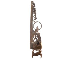 vintage-reclaimed-handsaw-wolf-howling-at-moon-metal-wall-art